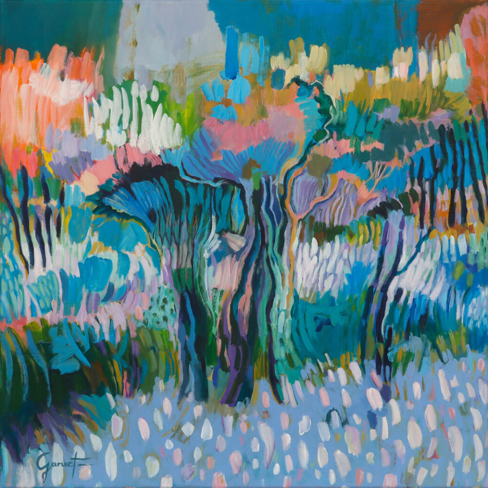 Peinture figurative et onirique aux tonalités de bleu représentant des arbres noueux semblables à des chênes du sud de la France, entourés d’une végétation évoquant la lavande, inspirant le titre Les Parfums.