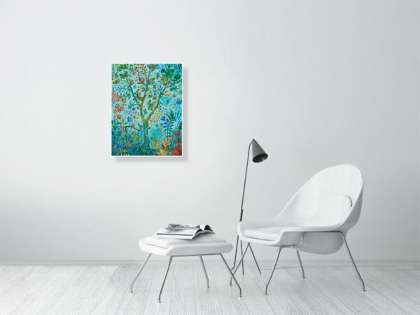 Belle affiche du tableau L’arbre de vie de Christine Garuet, arbre central riche en détails et couleurs harmonieuses de bleus, symbole d’un lien spirituel profond avec la nature. Reproduction au format 50 x 64,8 cm. Beautiful poster of the painting The Tree of Life by Christine Garuet, central tree rich in detail with harmonious shades of blue, symbolizing a deep spiritual connection with nature, reproduced in 50 x 64,8 cm format.